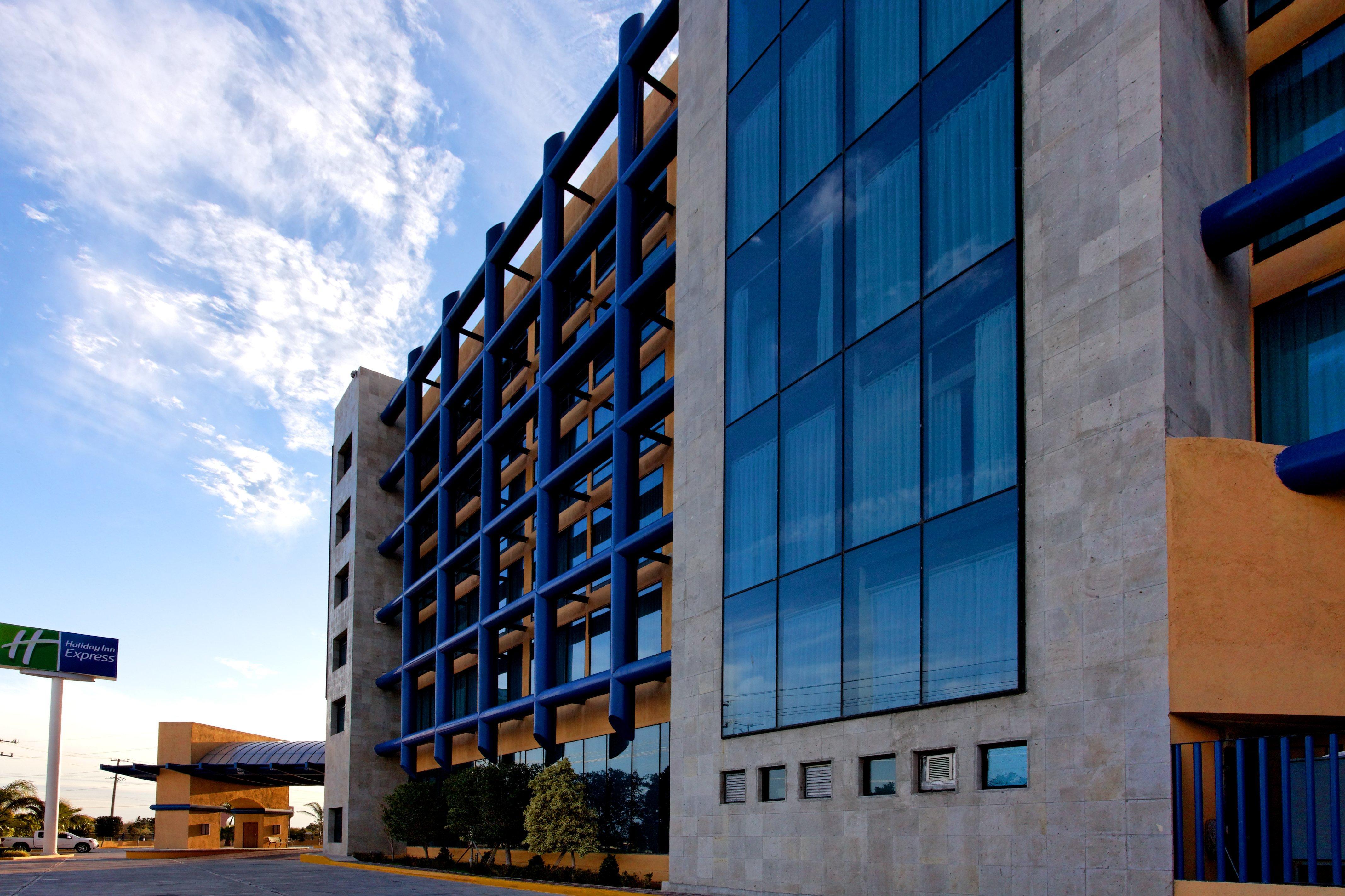 Holiday Inn Express Nuevo Laredo, An Ihg Hotel Exterior photo