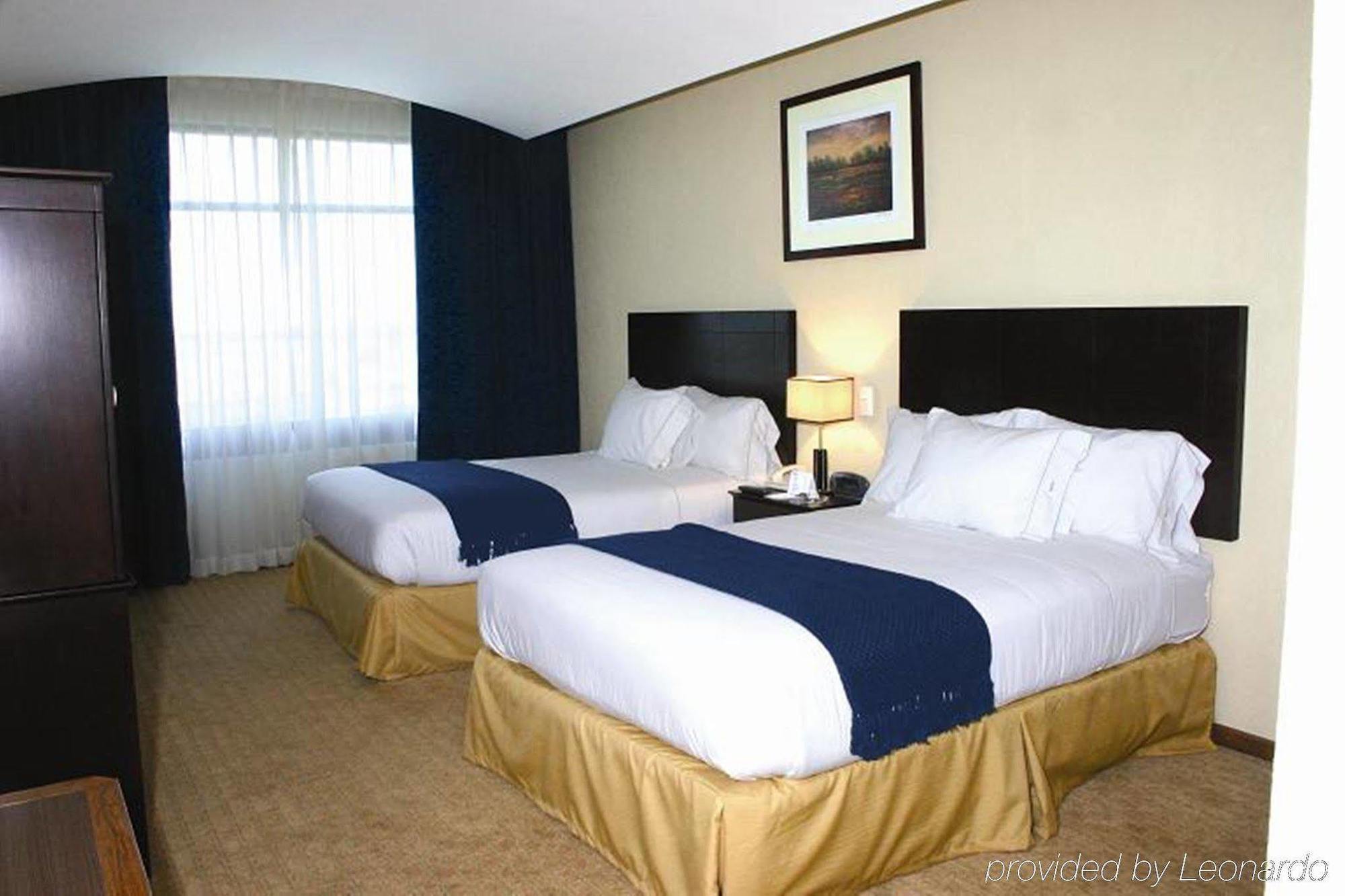 Holiday Inn Express Nuevo Laredo, An Ihg Hotel Room photo